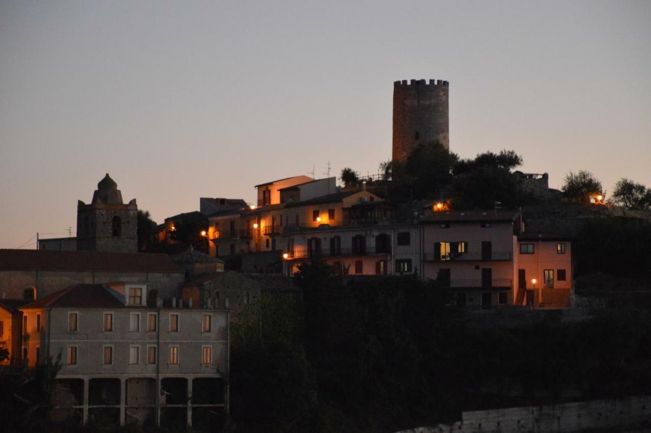 B&B Incantevole Vicolo Piraino Exterior foto